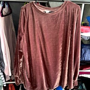 mauve color Velour sweater; brand: Ava and Viv; size 1 X